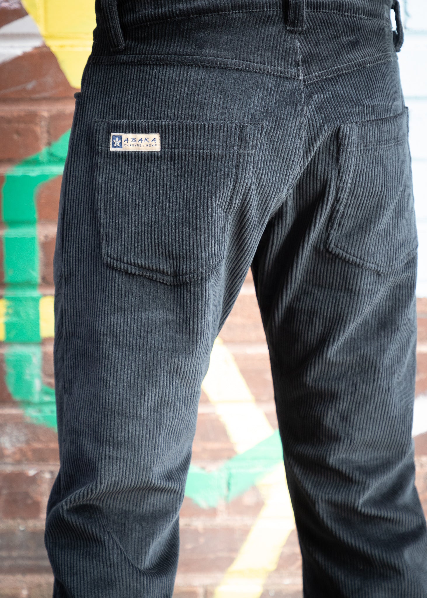 NUCKY CORDUROY noir - Abaka