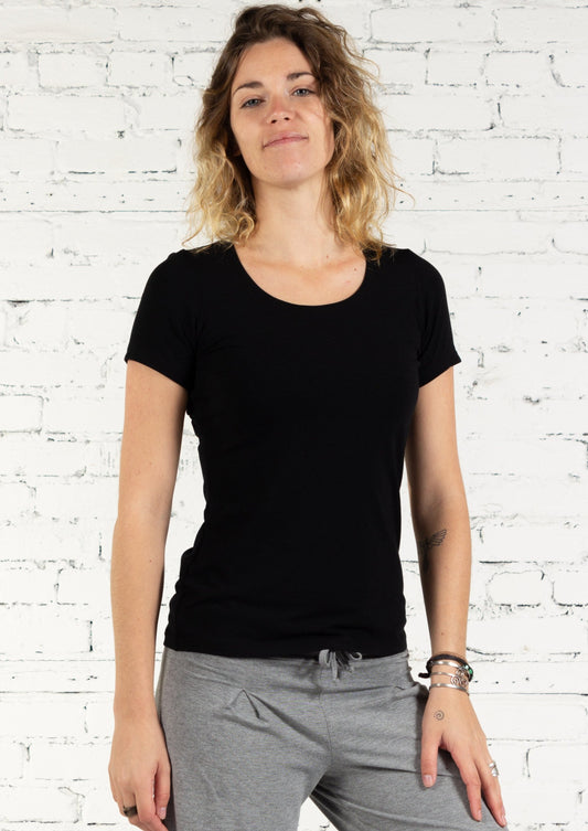 T-shirt à manches courtes pour femmes en fibres naturelles de bambou fait au Québec éthique éco-responsable